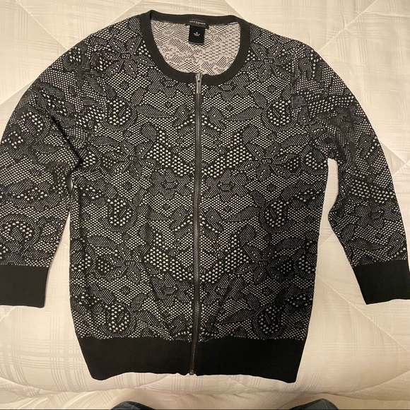Ann Taylor Black and White Floral Zip Up Cardigan - Picture 1 of 5